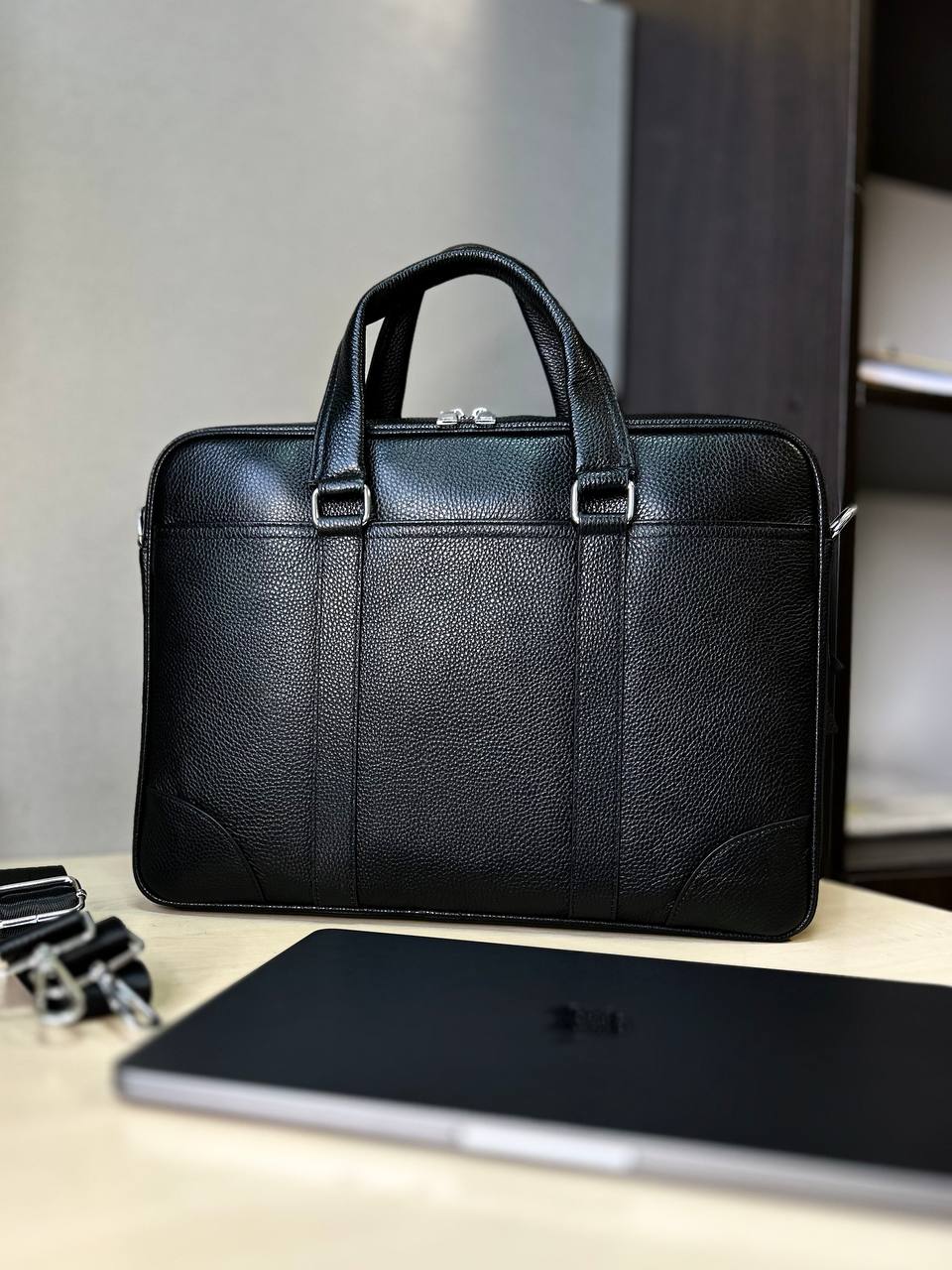 Чоловіча шкіряна сумка-портфель Premium для ноутбука 15,6″