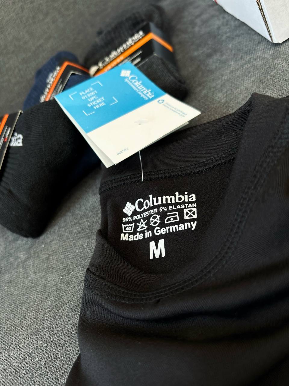 Подарунковий TERMO BOX Columbia — термобілизна, терморукавиці та шкарпетки — фото 3